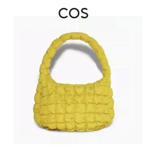 COS 絎縫紋理 拉鏈式 指尖雲朵包 女糖果色 單肩包 黃色